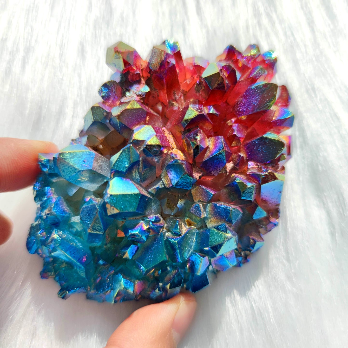 Rainbow aura clusters