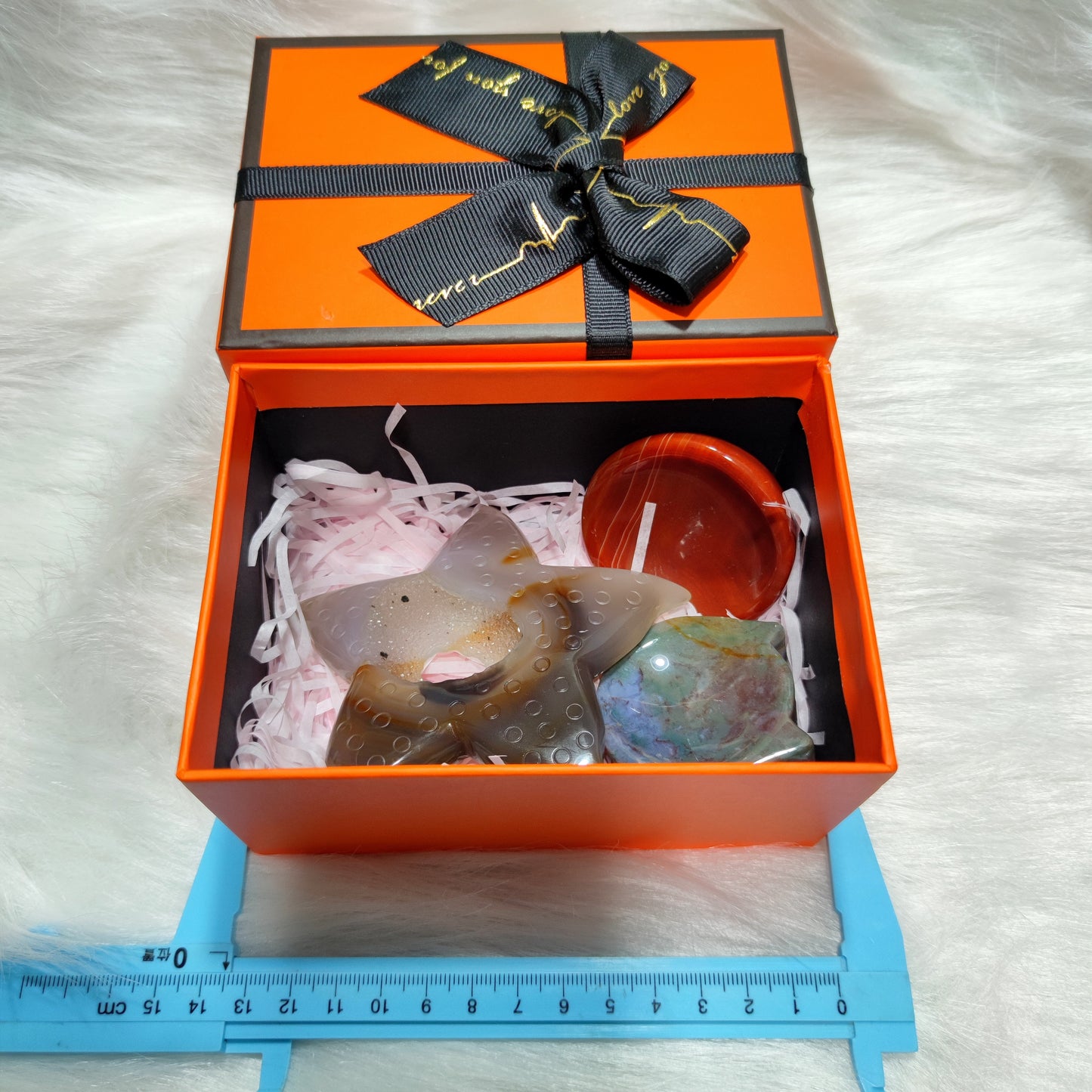 Select 1 box polished crystals for home decoration